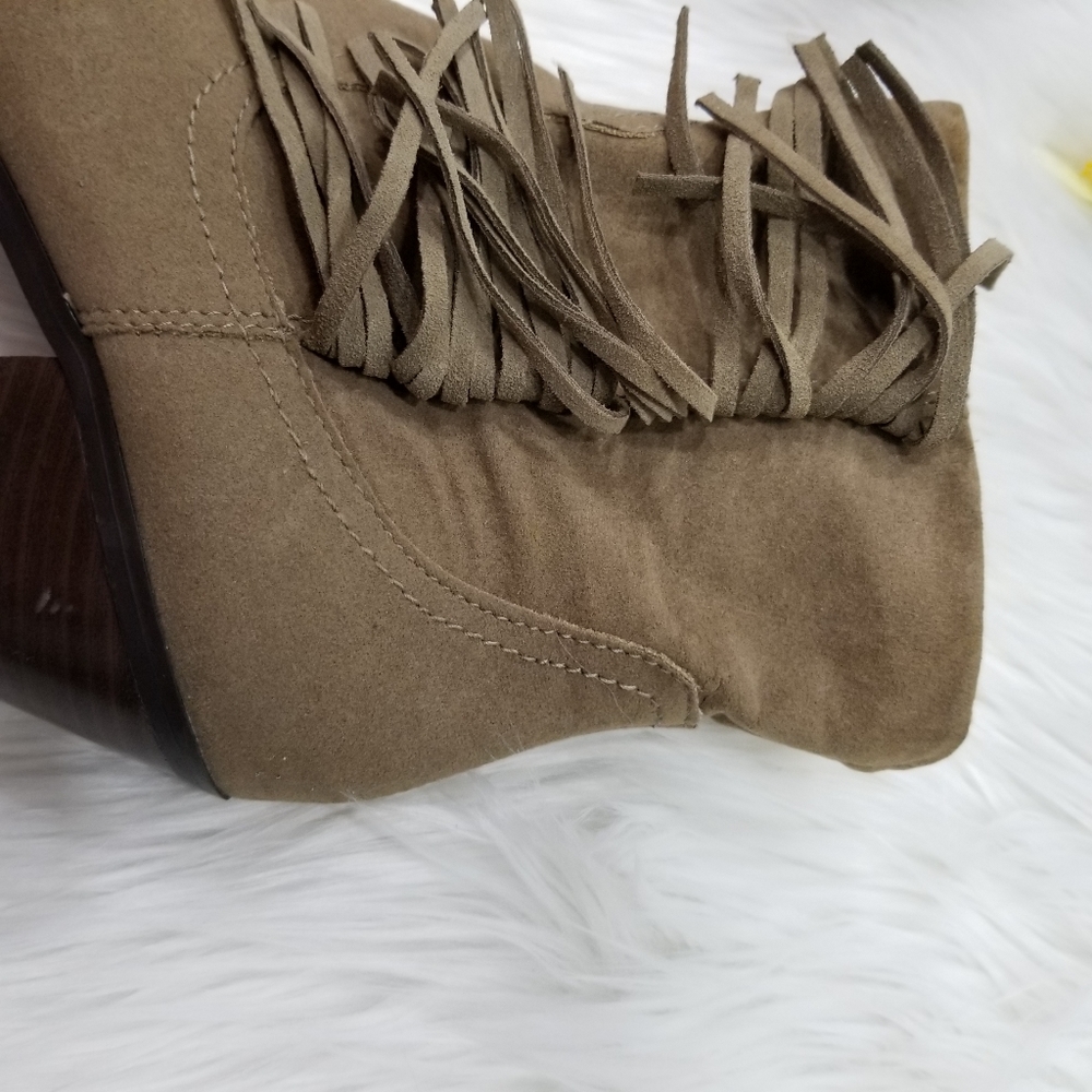 APT.9 Tan and Brown Heel Ankle Boots - Picture 5 of 16